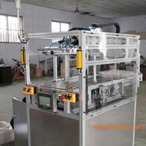 山东泰萌 专业制造商，引领非标设备自动摆盘机新潮流